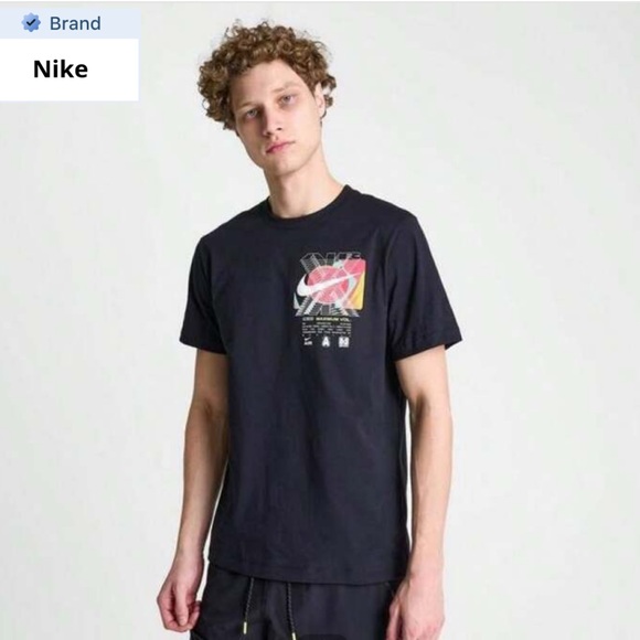 Nike Men's Nike Sportswear Max Volume Graphic T-Shirt (New w/tags) - Picture 3 of 7